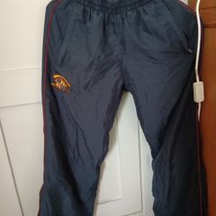 Loreto College Green uniform