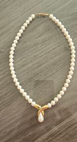Vintage mid 1980s Napier necklace.