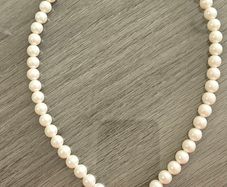 Vintage mid 1980s Napier necklace.