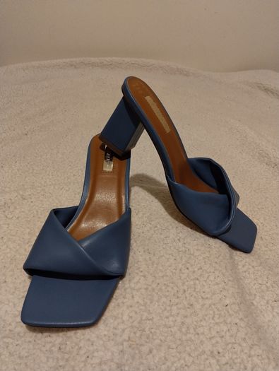 beautiful blue occasion shoes