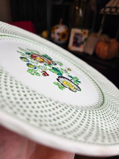 Vintage Masons Ironstone Paynsley Plates - England, 1950s-1970s