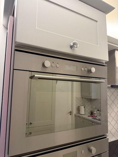 Whirlpool microwave oven AMW820IX