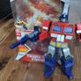 Transformers Masterpiece Optimus Prime Image 4