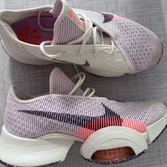 Nike women
