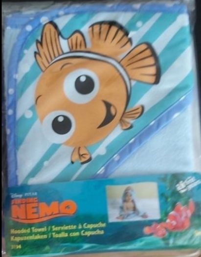 Nemo hooded towel wrap ( PR 2)
