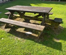picnic table