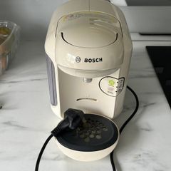 Bosch Tassimo Coffee Machine with T DISC Pod Holder - Fully Working