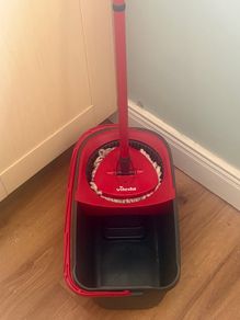Vileda mop and bucket