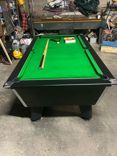 pooltable