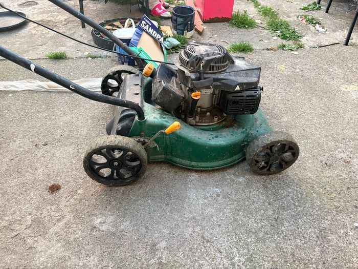lawnmower