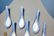 Chinese porcelain soup spoons x 6