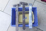Heavy duty hinges