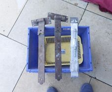 Heavy duty hinges