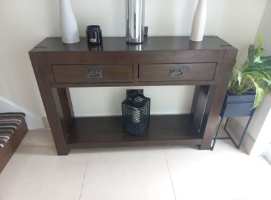 console table