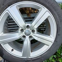 Audi Alloys 20 inch Original- 4 Bridgestone tyres
