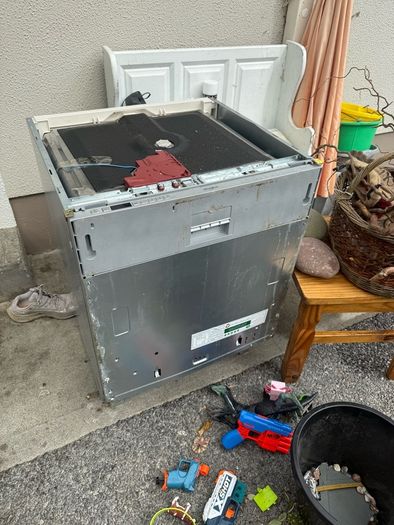 integrated dishwasher