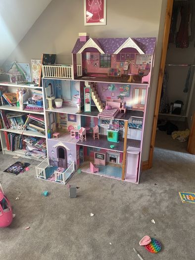 dolls house