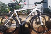 hybrid bike/ gravel kellys serviced