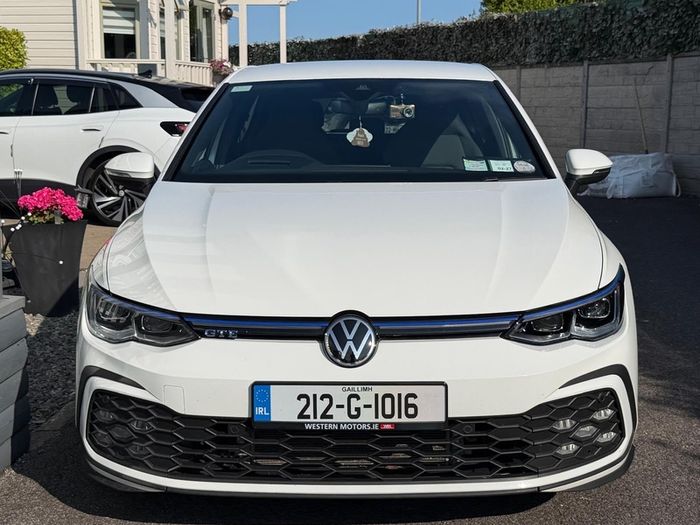 2021 Volkswagen Golf GTE