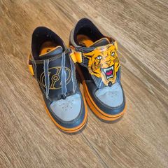 Heelys