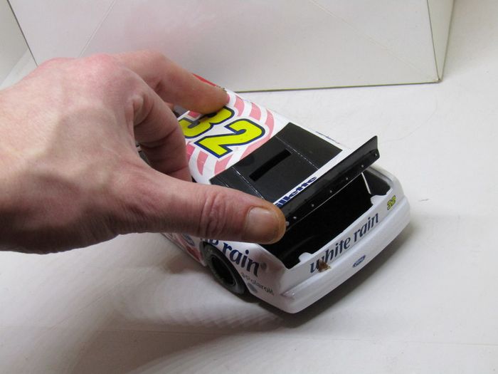 Dale Jarrett #32 1997 Ford Thunderbird White Rain Busch Series Car Limited Numbered Edition 1 of 7,956 Novelty Coin Bank Money Box Savings Bank 1/24 Scale Large Diecast Car