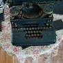 remington  rand typewriter Image 3