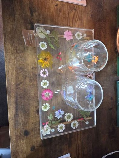 Botanical dried flower tray and tumbler