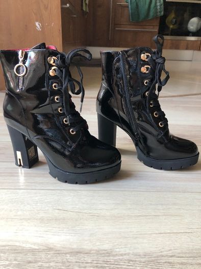 Black heeled Boots for women, size 39 EUR