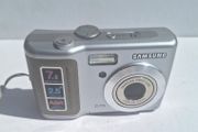 Samsung D75 Digital Camera