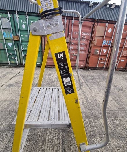 LFI Pro GRP Wide Step Platform Ladders 3 Available Storage Clearance  Sold as seen