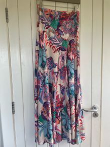 maxi skirt