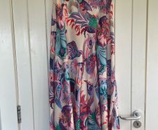 maxi skirt
