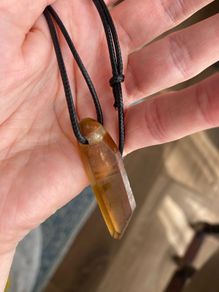 Quartz crystal pendant