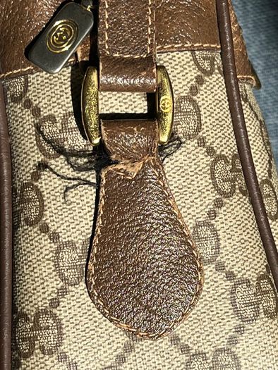 Gucci GG Supreme Canvas Shoulder Bag with Web Stripe and Interlocking G