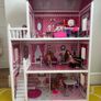 Doll house Image 9