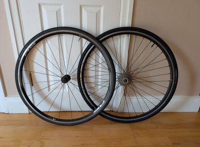 700c Road Bike Wheels and Tyres