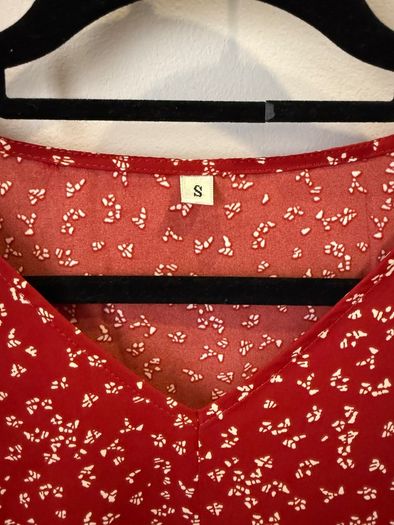 Red Floral Tie Front Knot Top Size S!