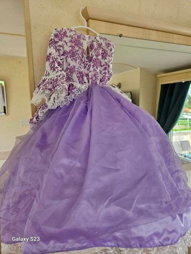 princess costume size 3 to 4 years