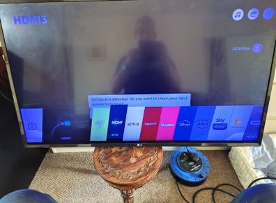 LG 43 Smart Broken