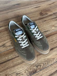 MOEA Vegan Sneakers