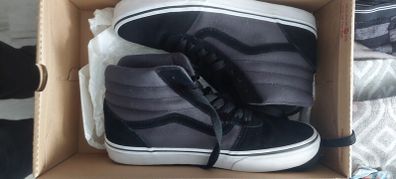 vans runners size 8