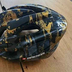 Brenda Sport Adult Cycling Helmet - Black & Gold Graffiti Graphic