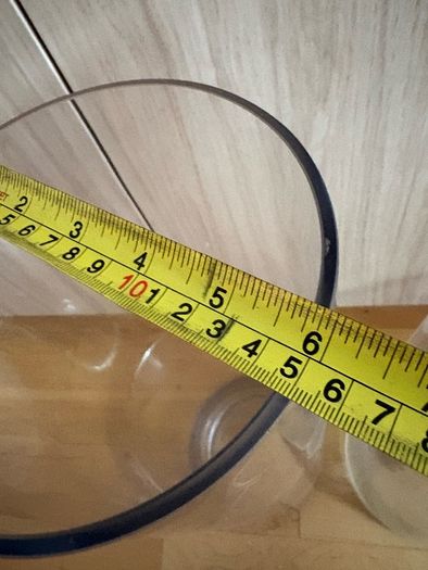 Bunch of x4 Glass Vases L size AE