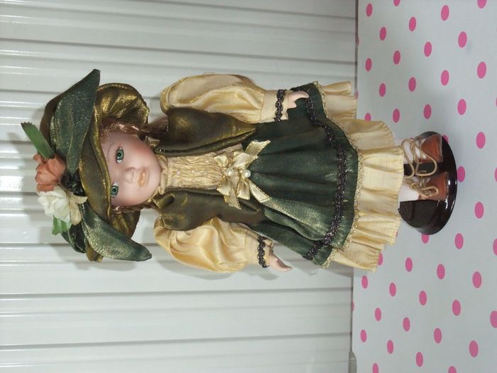 Porcelain Doll - Victorian Dress