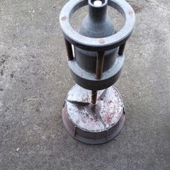 Old fashioned wheel balancer
