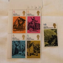4 Charles Dickens and 1 William Wordsworth commemorative United Kingdom stamps from 1970, mint condition