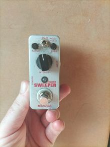 Moore bass sweeper pedal