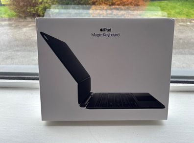 iPad Air 11 Magic Keyboard- Black