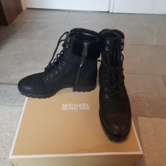 Michael Kors Ankle Boot- Size 6.5
