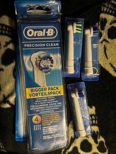 Oral-B Braun Electric Toothbrush Heads brand new